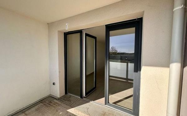 Appartement à vendre    2 pièces • 41 m2 Villenave-d'Ornon