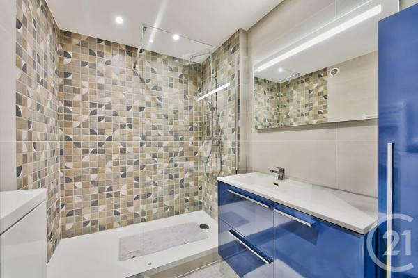 Appartement Duplex à vendre  5 pièces - 96 m2 NEUVILLE SUR SAONE - 69