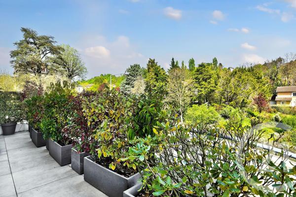 Appartement Duplex à vendre  5 pièces - 96 m2 NEUVILLE SUR SAONE - 69