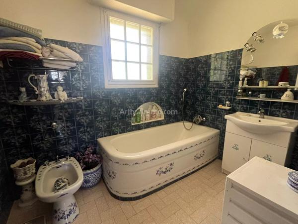Vente                                                      Maison
                        
                     6 pièces                      132 m2                     à Plœuc-l'Hermitage