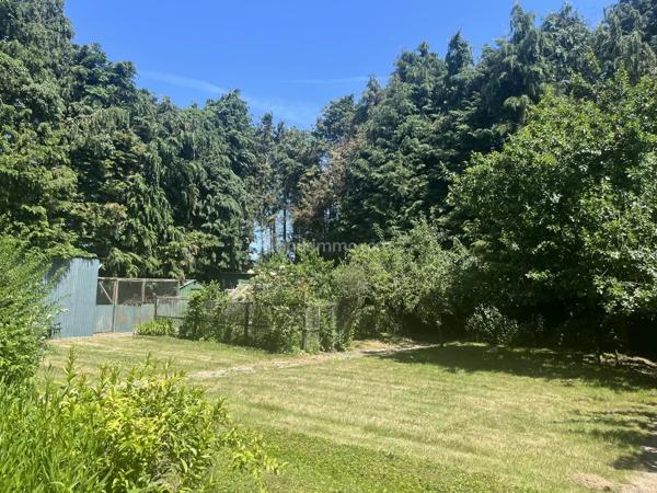 Vente                                                      Maison
                        
                     6 pièces                      132 m2                     à Plœuc-l'Hermitage