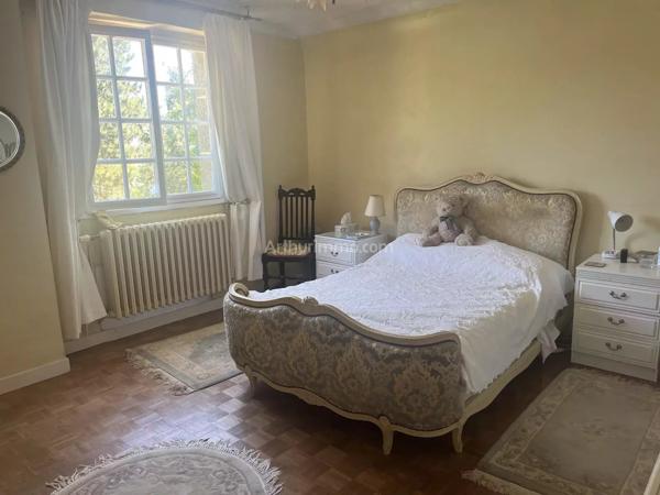 Vente                                                      Maison
                        
                     6 pièces                      132 m2                     à Plœuc-l'Hermitage