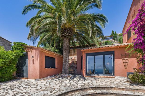 Vente Maison contemporaine Anthéor 4 Pièces 218 m²
