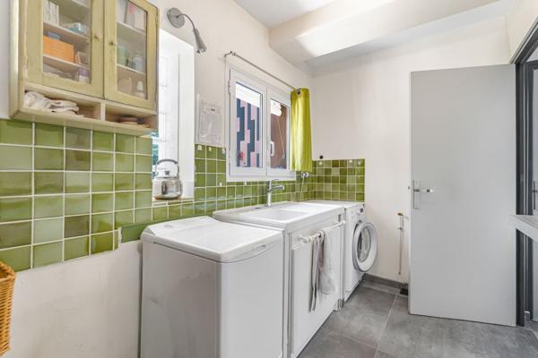 Vente Maison contemporaine Anthéor 4 Pièces 218 m²
