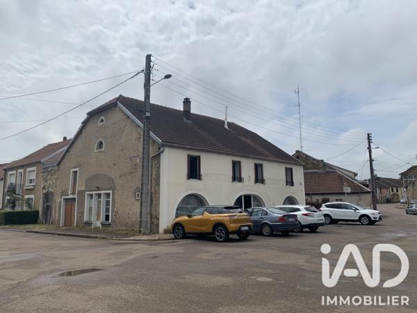 Maison à vendre 8 pièces 228 m² Haute-Amance