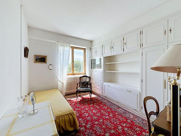 Appartement de caractère 105 m² - Double réception - Balcon - Boulevard d'Anvers