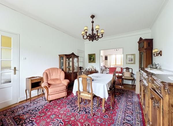 Appartement de caractère 105 m² - Double réception - Balcon - Boulevard d'Anvers