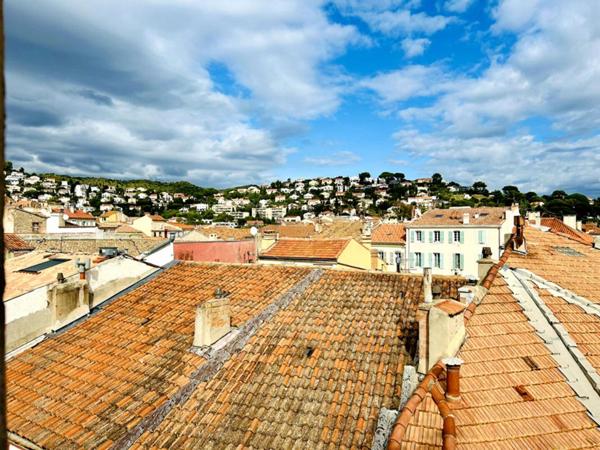 Appartement T4 spacieux - Centre-ville Hyères