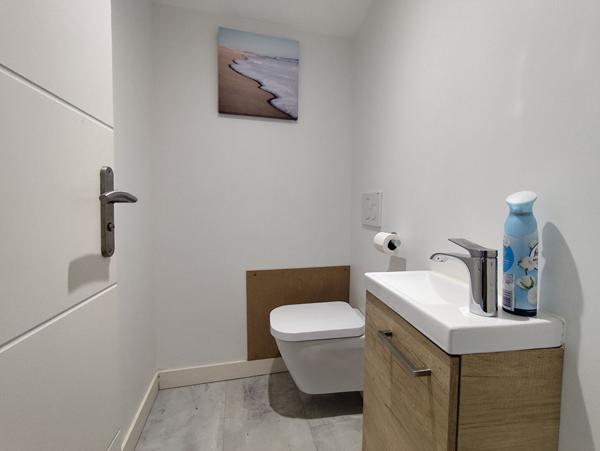 Maison de caractère (5 pièces), entièrement rénovée, quartier prisé du passage