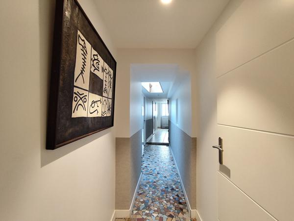 Maison de caractère (5 pièces), entièrement rénovée, quartier prisé du passage