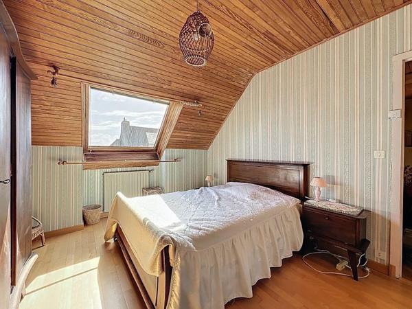 A VENDRE - SAINT RENAN - MAISON NON MITOYENNE - 135 M2 - BIEN EXPOSÉ