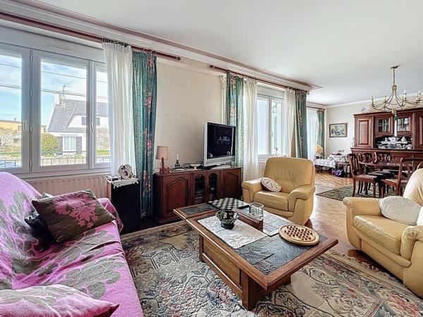 A VENDRE - SAINT RENAN - MAISON NON MITOYENNE - 135 M2 - BIEN EXPOSÉ