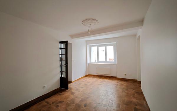 Maison à louer    3 pièces • 53,88 m2 Aiguefonde