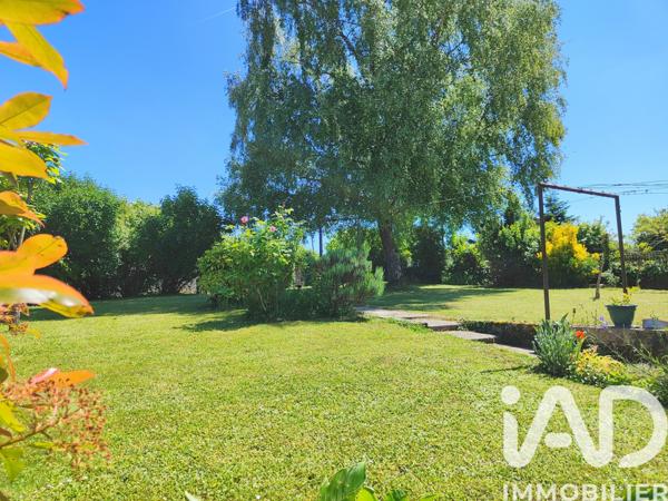 Maison à vendre 8 pièces 235 m² Terres-de-Haute-Charente