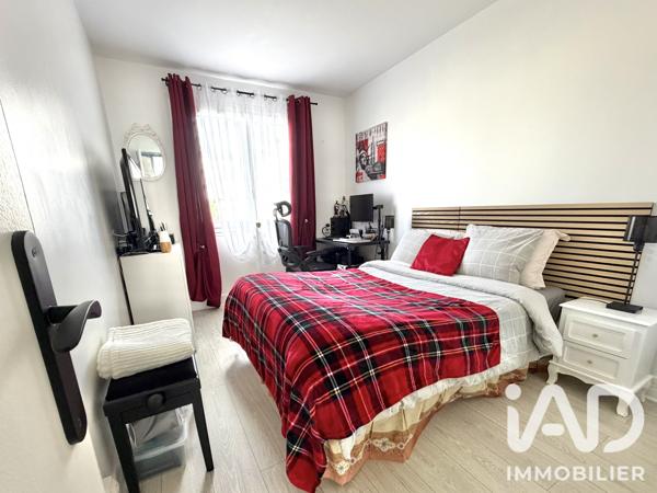 Appartement à vendre 3 pièces 62 m² Saint-Fargeau-Ponthierry