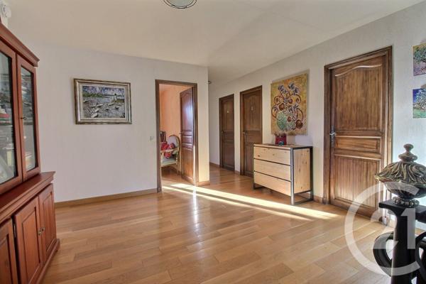 Maison à vendre  8 pièces - 257,27 m2 MOUANS SARTOUX - 06