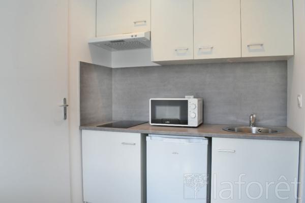 Location appartement près de Brive-la-Gaillarde - 1 pièce(s) - 19 m² - 340 € par mois
