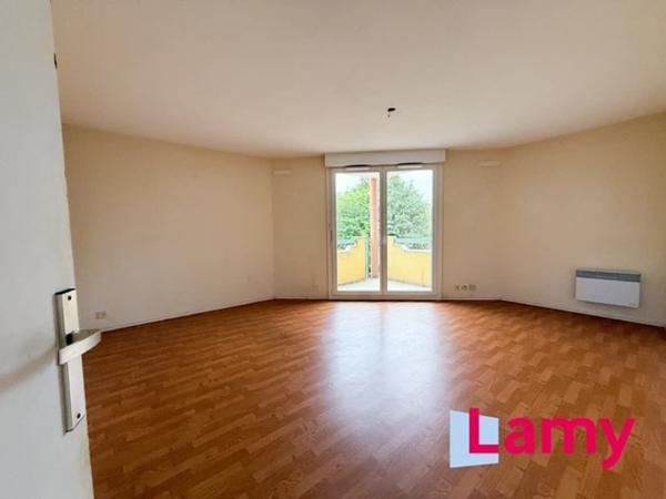 Appartement + stationnement