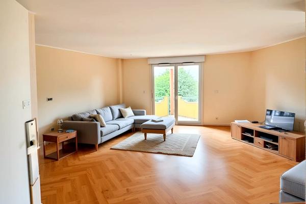 Appartement + stationnement