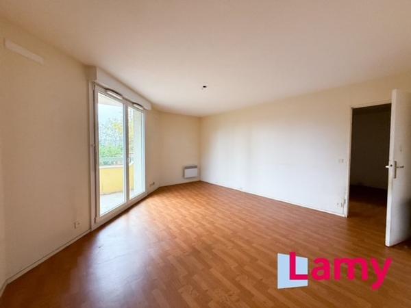 Appartement + stationnement