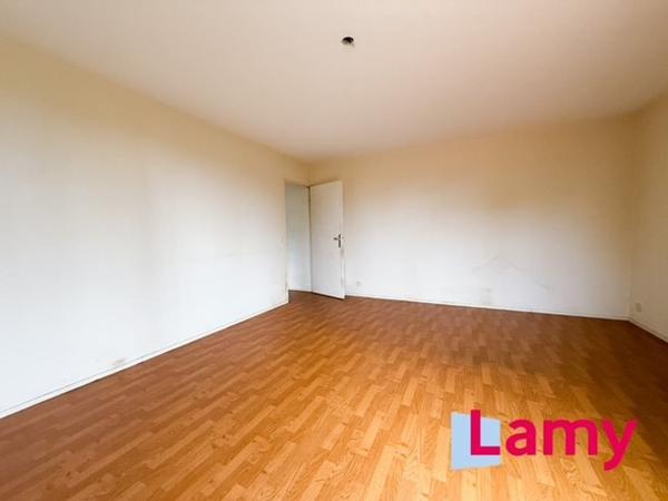 Appartement + stationnement