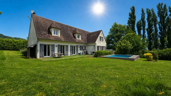 Propriété de caractère aux portes de Cergy