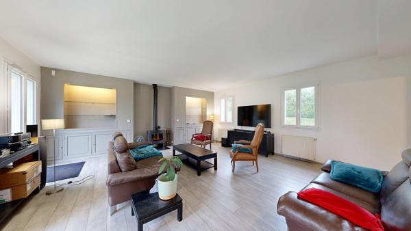 Propriété de caractère aux portes de Cergy