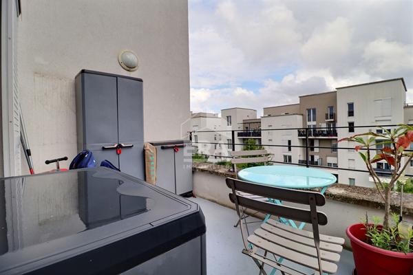 Appartement Stains 3 pièce(s) 55 m2