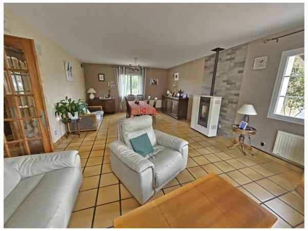 Maison - MONTROND LES BAINS