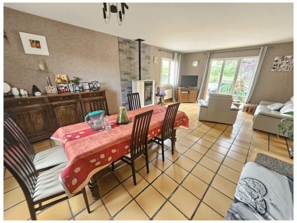 Maison - MONTROND LES BAINS