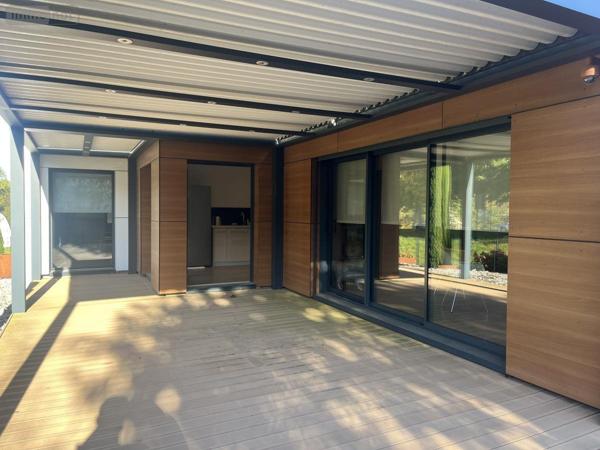 Fonds et/ou murs commerciaux à vendre à Dole dans le Jura (39100), ref : 39034-881