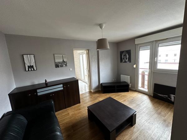 JOLI F2 EN PLEIN CENTRE VILLE