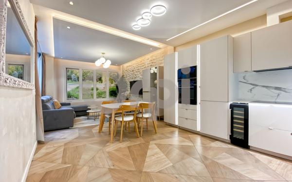 Appartement à vendre    3 pièces • 75,65 m2 Paris 20