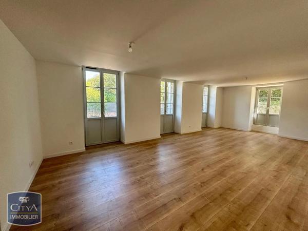 Appartement à louer 4 pièces 111.3m² Sassenage (38360)