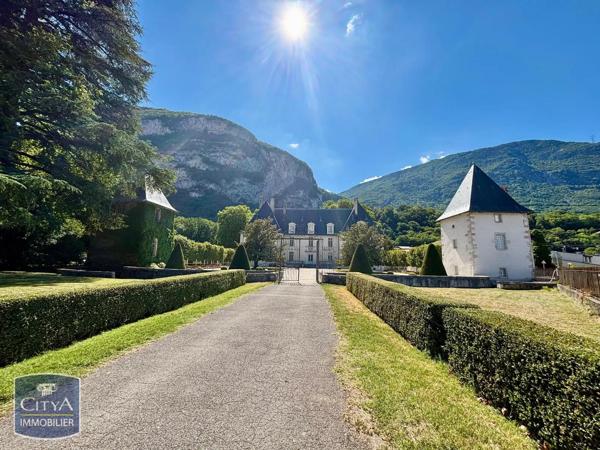 Appartement à louer 4 pièces 111.3m² Sassenage (38360)