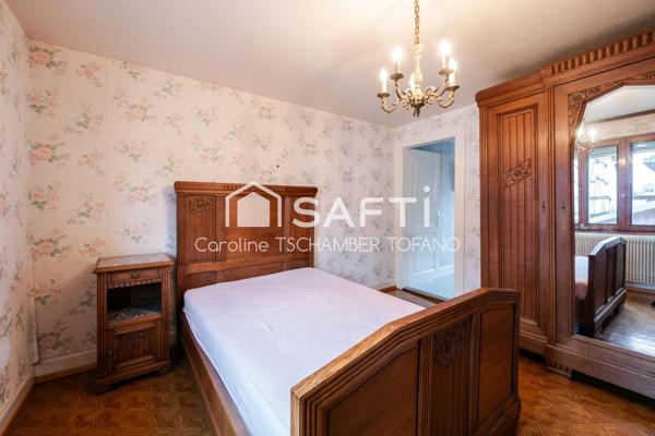 Maison familiale 159 m² - 6 chambres - Grange - Terrain de 677 m²