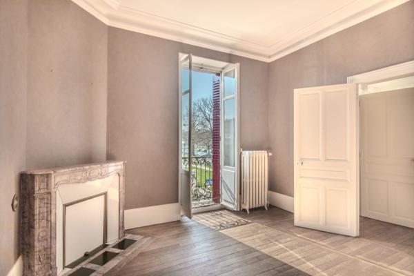 Vente Maison de luxe Dijon 8 Pièces 250 m²