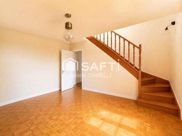 Chambly quartier Piscine - 3 ch (4-5 possible)