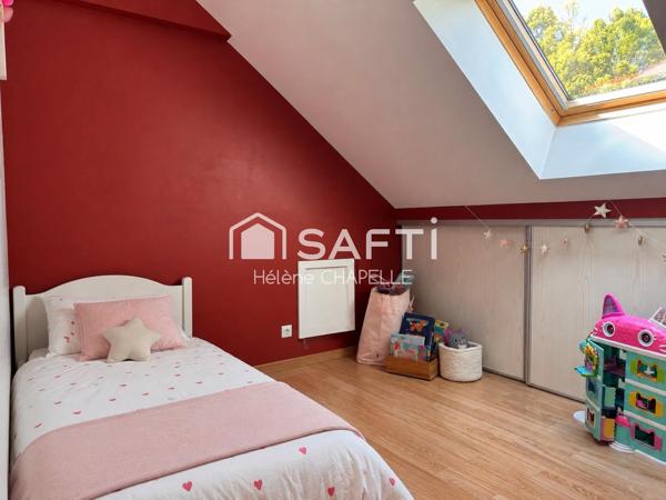 Chambly quartier Piscine - 3 ch (4-5 possible)