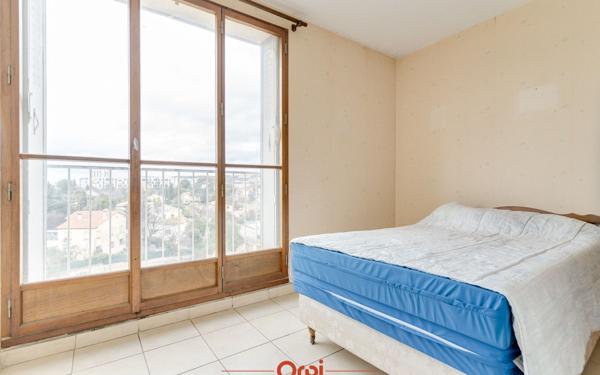 Appartement à vendre    4 pièces • 70 m2 Marseille 13