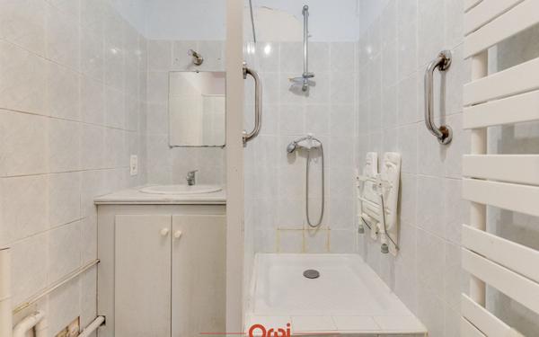 Appartement à vendre    4 pièces • 70 m2 Marseille 13