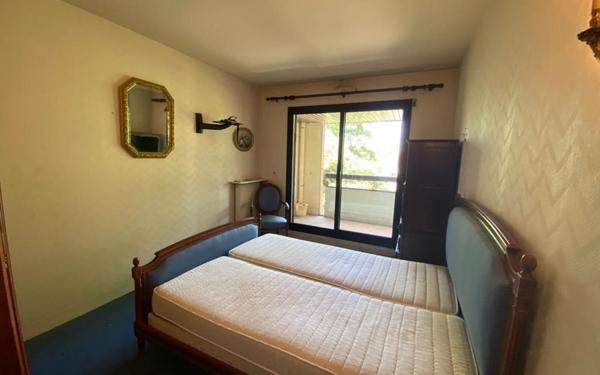 Appartement à louer    3 pièces • 82 m2 Bordeaux