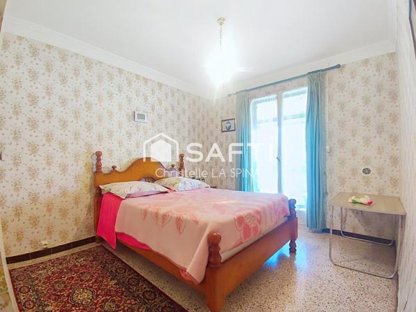 Maison de plain-pied au charme provençal avec jardin arboré