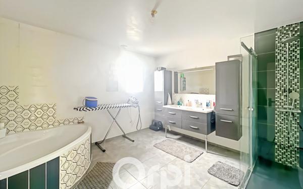 Maison à vendre    5 pièces •  La Roche-sur-Yon