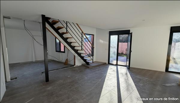 Maison d'Architecte à Vendre à Talence - 5 pièces, 3 chambres