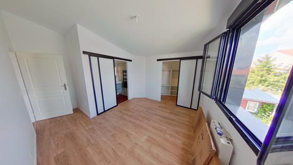 Maison d'Architecte à Vendre à Talence - 5 pièces, 3 chambres