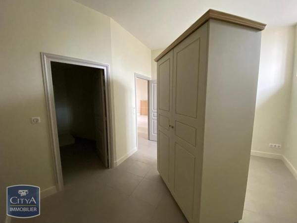 Appartement à louer 2 pièces 53.17m²