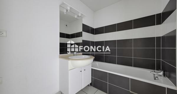 À vendre Appartement 2 pièces 44 m² - Lormont 33310