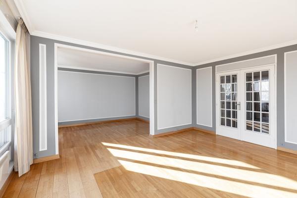 Exclusivité - TOURCOING CENTRE - T3 89 m² - BALCON - GARAGE - VUE PARC