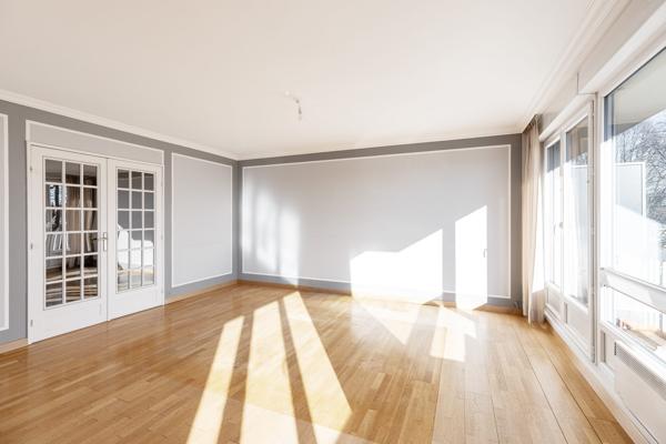 Exclusivité - TOURCOING CENTRE - T3 89 m² - BALCON - GARAGE - VUE PARC
